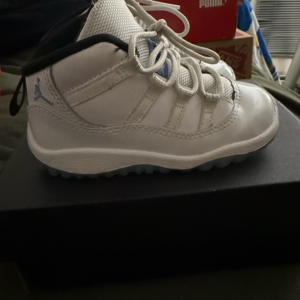 JORDAN 11 RETRO TD 'COLUMBIA / LEGEND BLUE' 2024